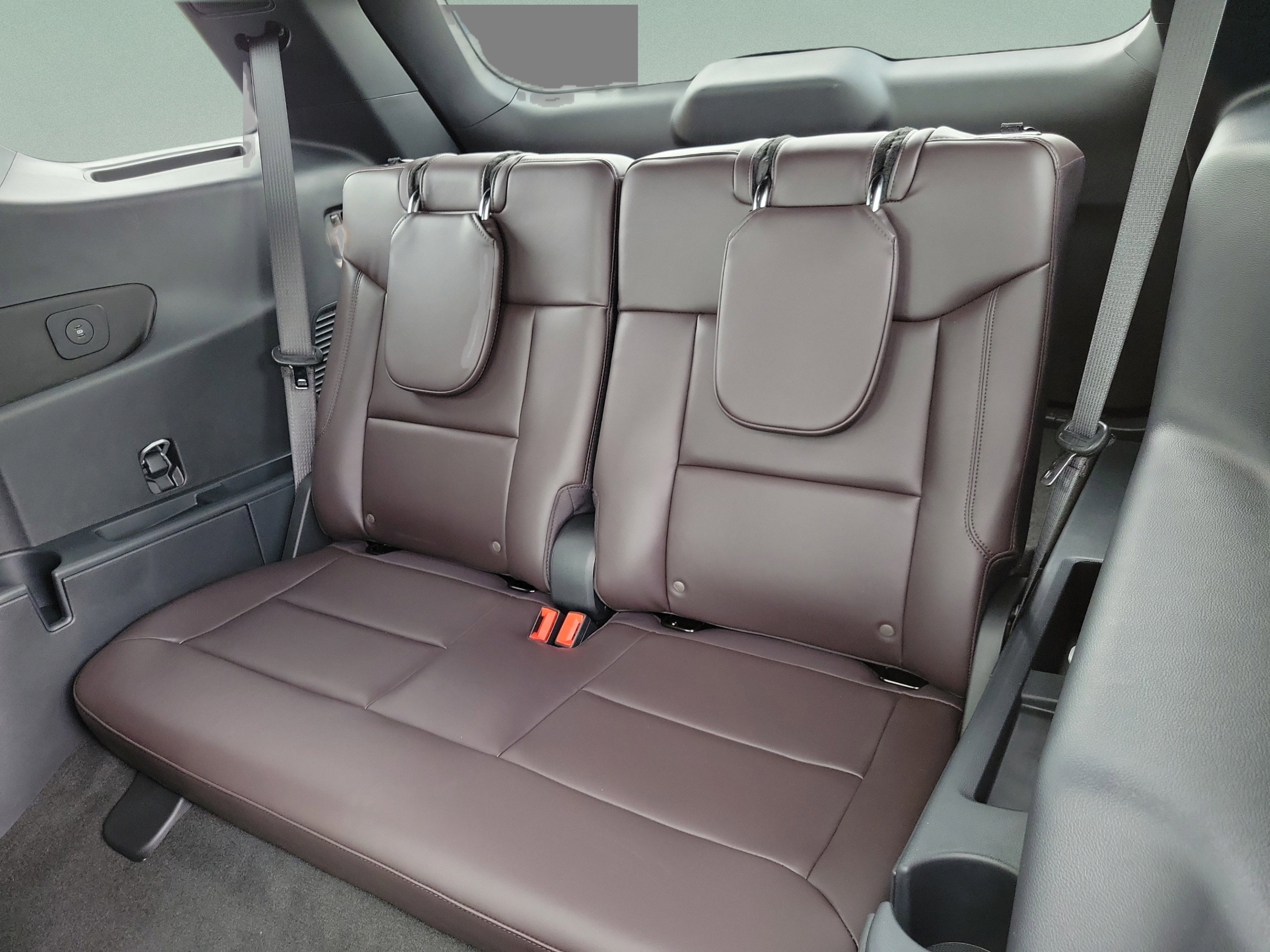 New 2026 Ford Explorer Platinum RWD image 14
