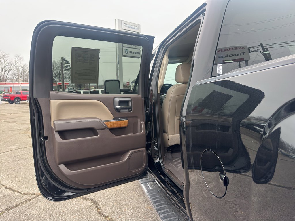 Used 2018 GMC Sierra 1500 SLT w/ SLT Premium Package image 19