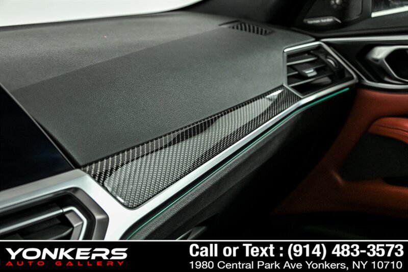 Used 2022 BMW M4 xDrive Competition w/ M Carbon Exterior Package AWD/4WD image 23