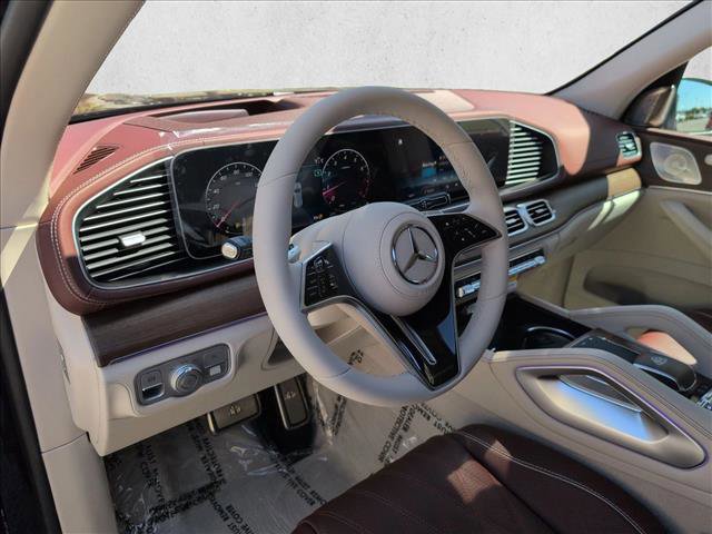 New 2026 Mercedes-Benz Maybach GLS 600 4MATIC image 3