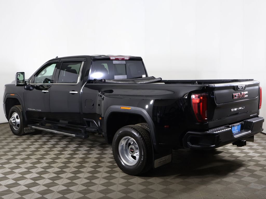 Used 2021 GMC Sierra 3500 Denali w/ Denali Ultimate Package image 11