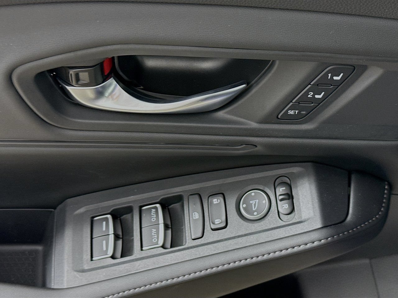 Used 2024 Honda Accord Sport image 22