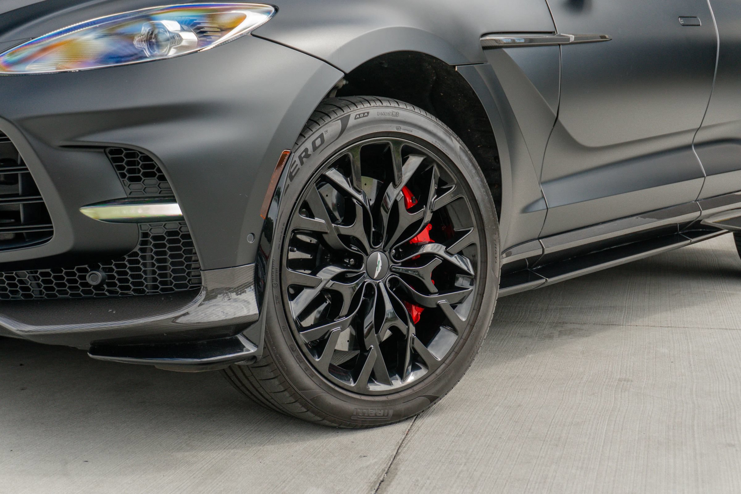 Used 2023 Aston Martin DBX 707 AWD/4WD image 24