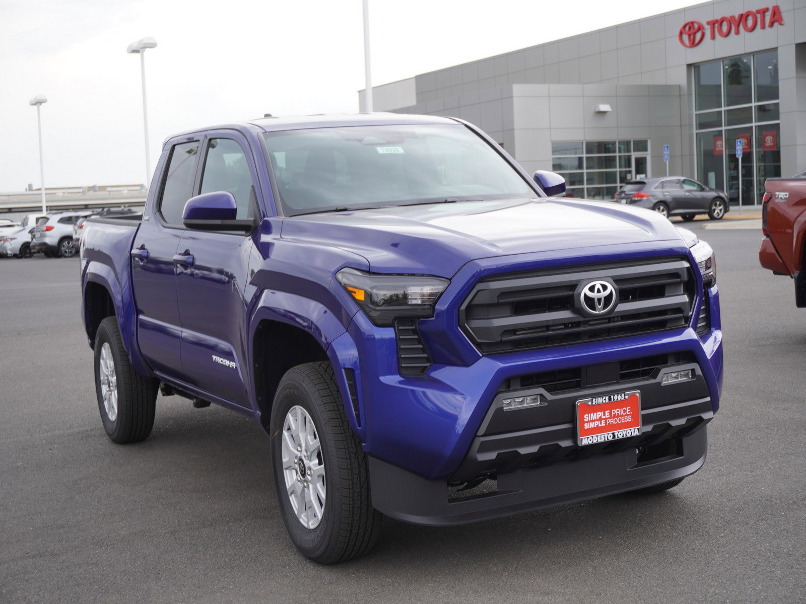 New 2025 Toyota Tacoma SR5 video 1