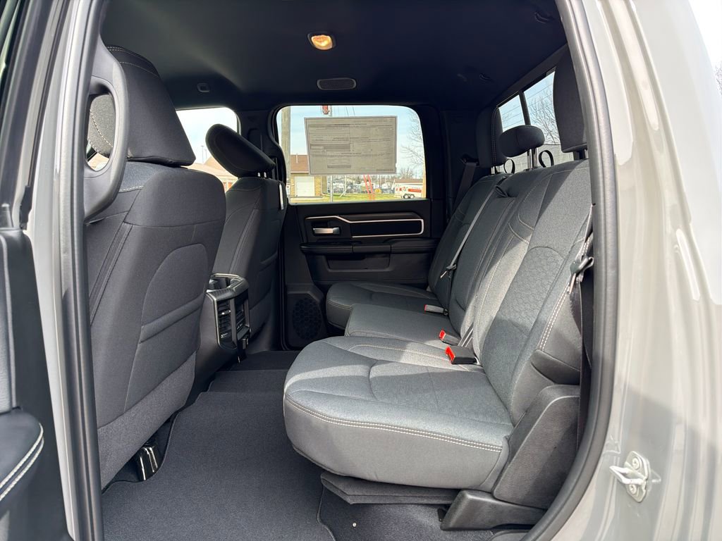 New 2026 RAM 2500 Big Horn AWD/4WD image 20