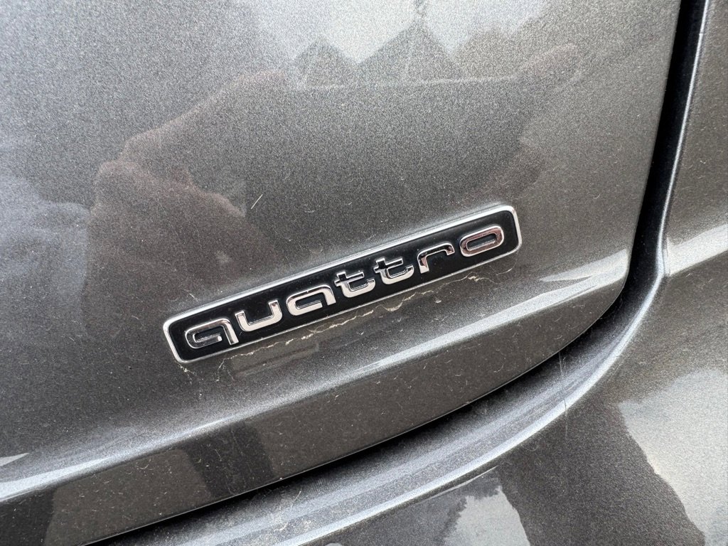 Used 2019 Audi Q8 Prestige image 15