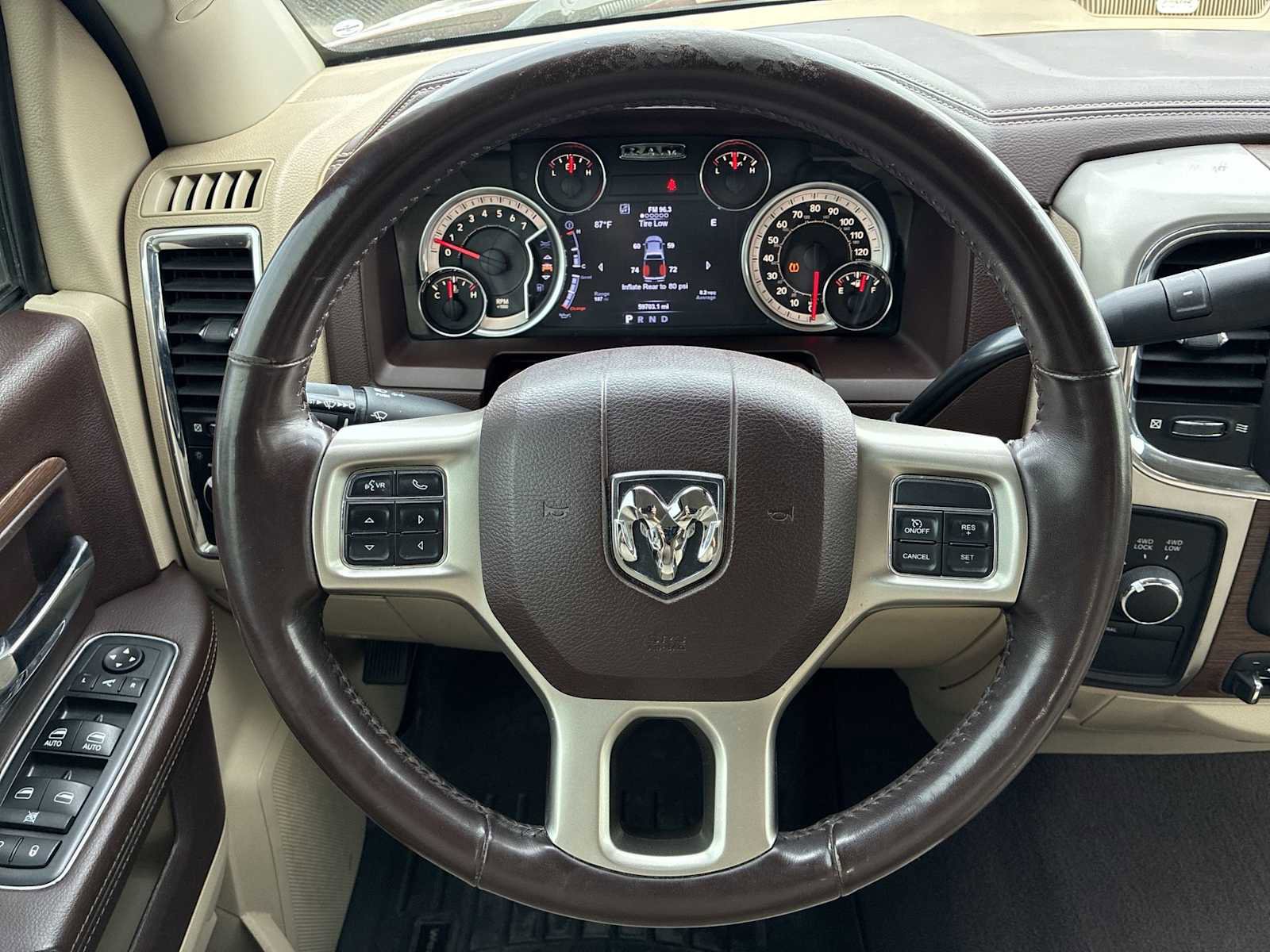 Used 2017 RAM 2500 Laramie w/ Off Road Package image 11