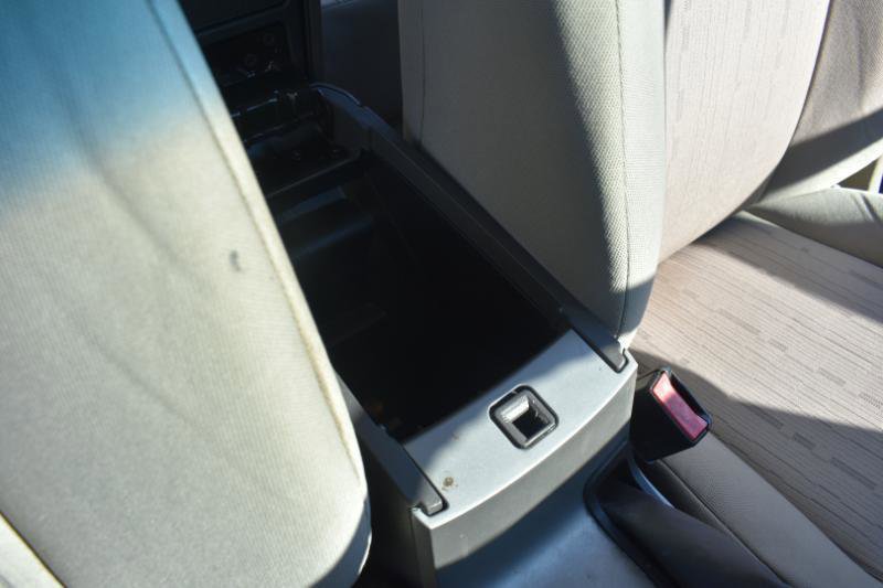 Used 2010 Ford Focus SE image 15