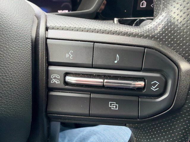 Used 2024 Chevrolet Colorado Trail Boss w/ Advanced Trailering Package AWD/4WD image 12