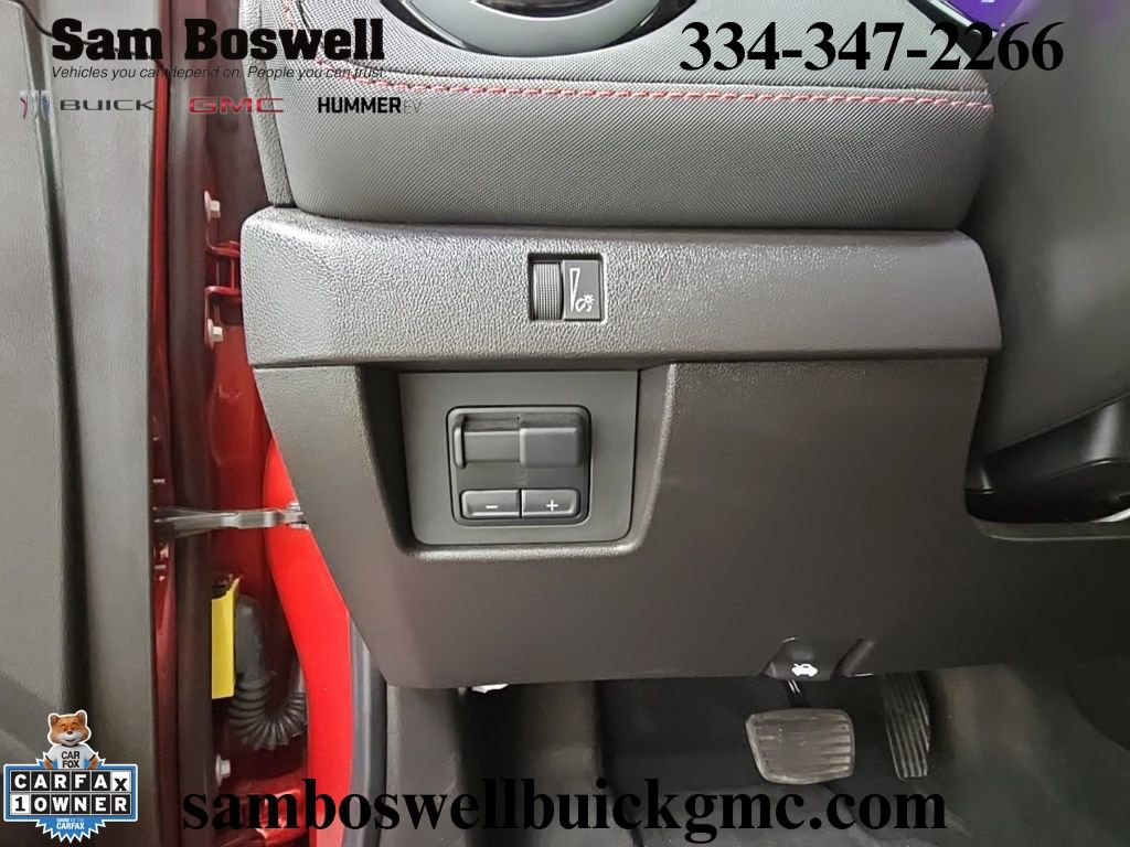 Used 2024 Chevrolet Colorado Z71 w/ Z71 Convenience Package 2 image 28