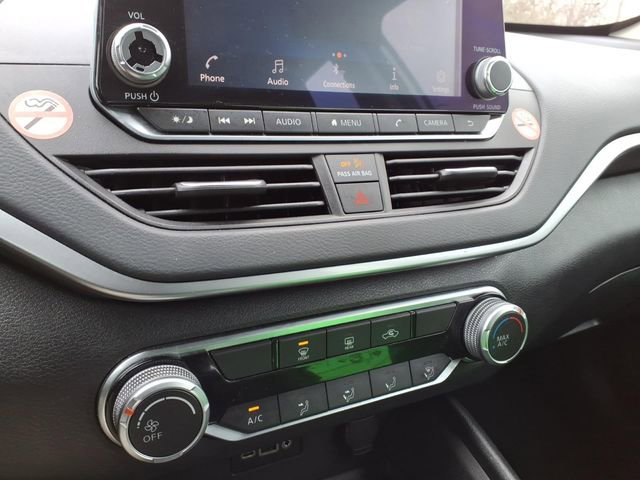 Used 2022 Nissan Altima 2.5 SV image 20