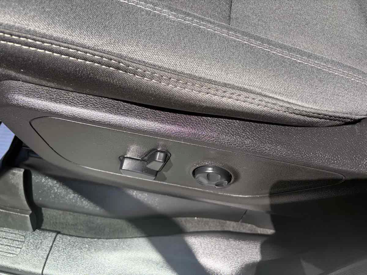 Used 2019 RAM 1500 Big Horn AWD/4WD image 15