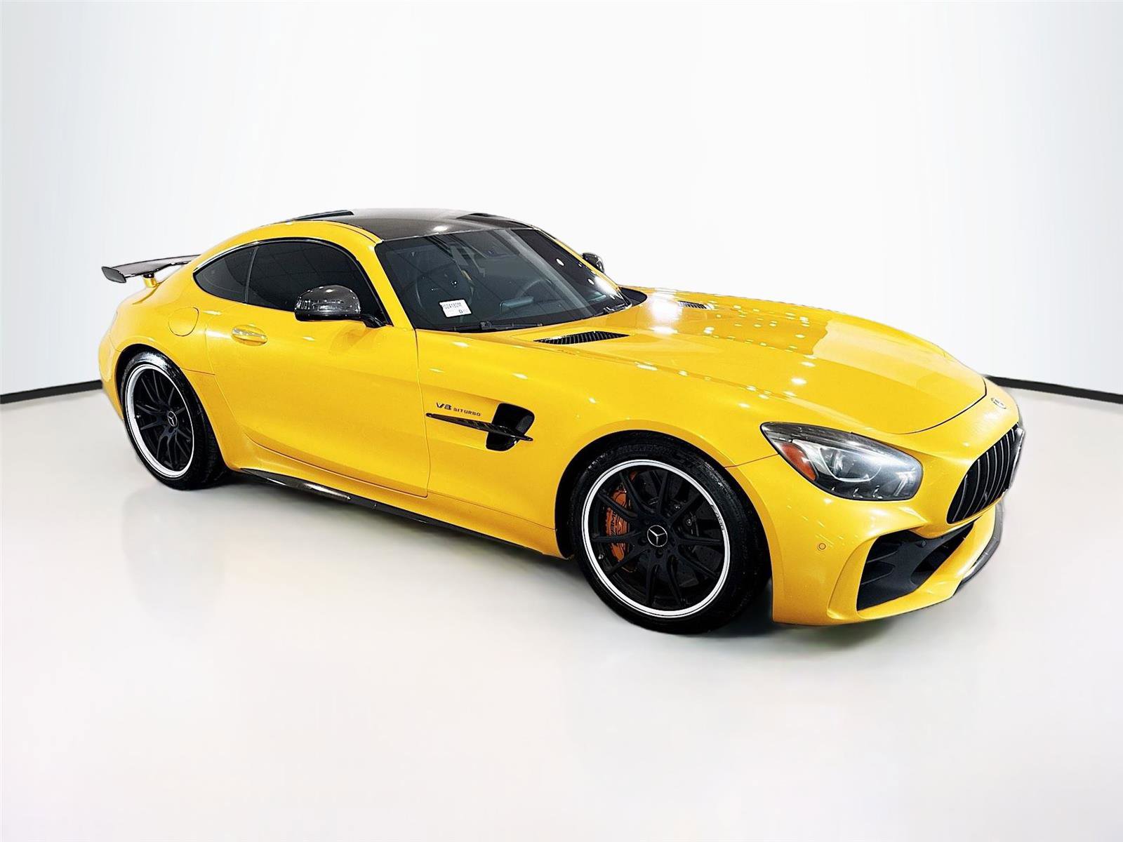 Used 2019 Mercedes-Benz AMG GT R image 8