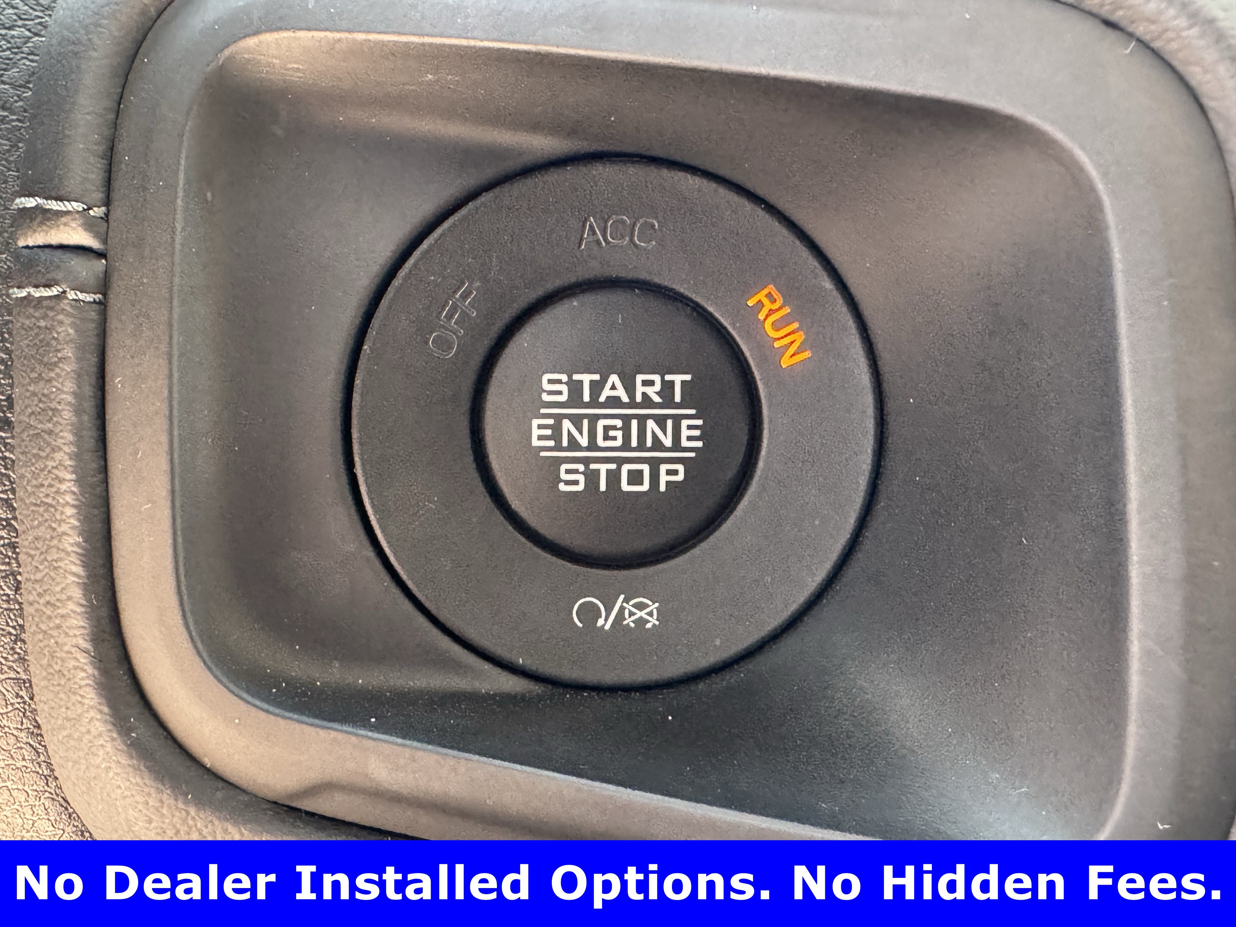 Used 2025 Jeep Wrangler Unlimited Sahara AWD/4WD image 21