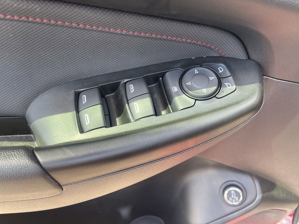 Used 2024 Chevrolet TrailBlazer RS w/ Convenience Package image 19