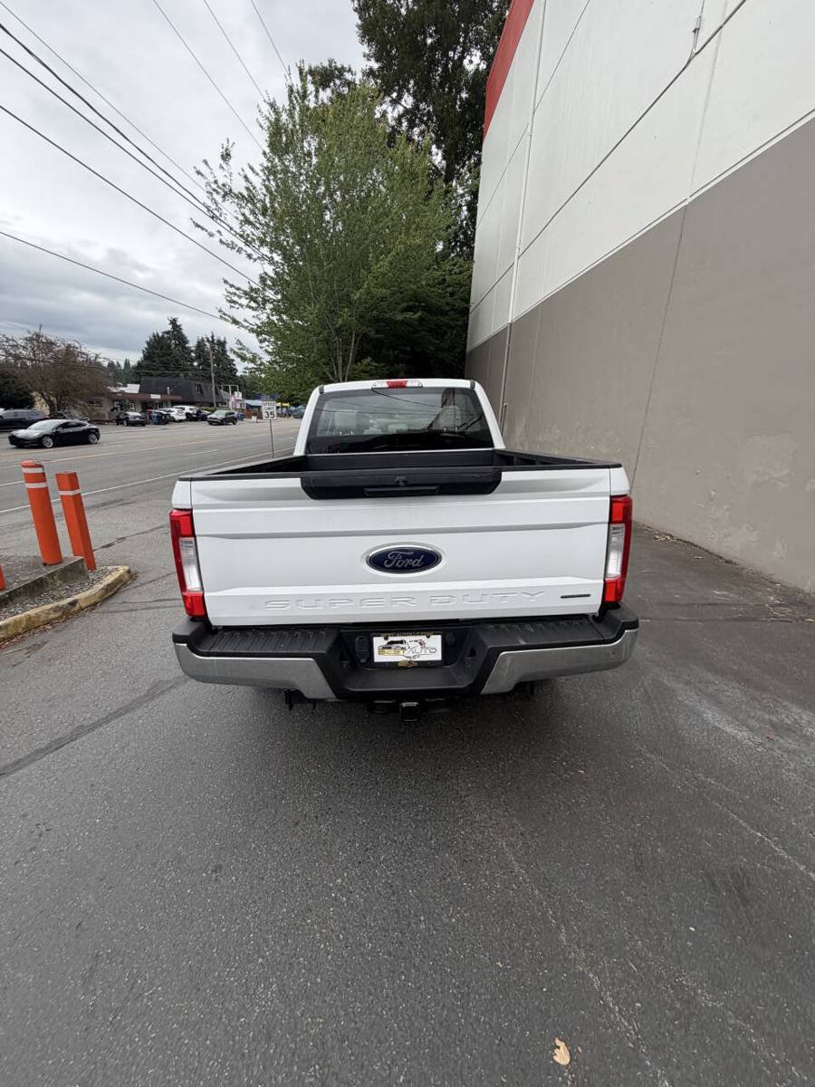Used 2019 Ford F350 XL AWD/4WD image 6