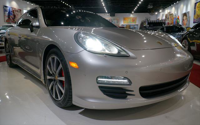 Used 2011 Porsche Panamera 4 AWD/4WD video 2