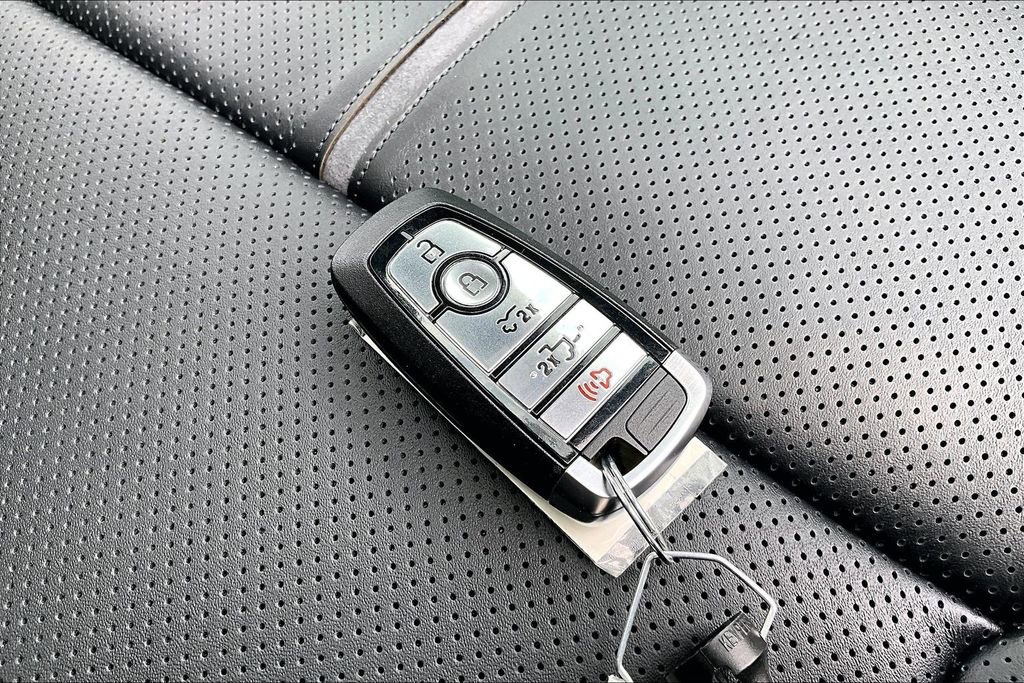 Certified 2025 Ford F150 Lightning Platinum w/ Dark Elements Package image 11