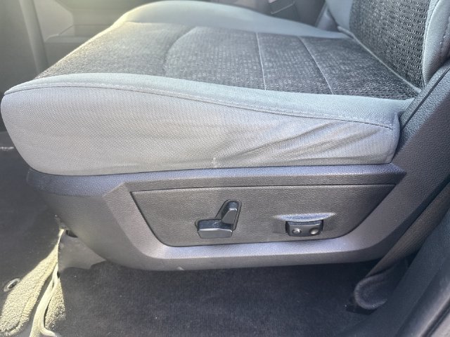 Used 2016 RAM 1500 Big Horn AWD/4WD image 16