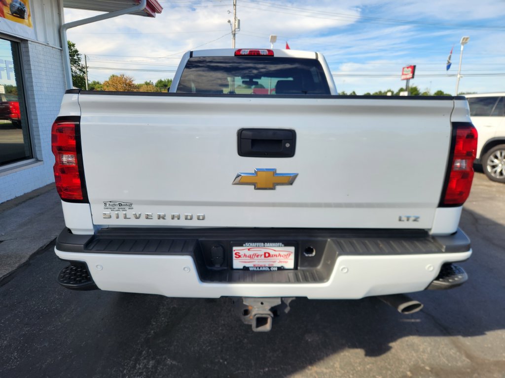 Used 2019 Chevrolet Silverado 2500 LTZ w/ Custom Sport Edition AWD/4WD image 4