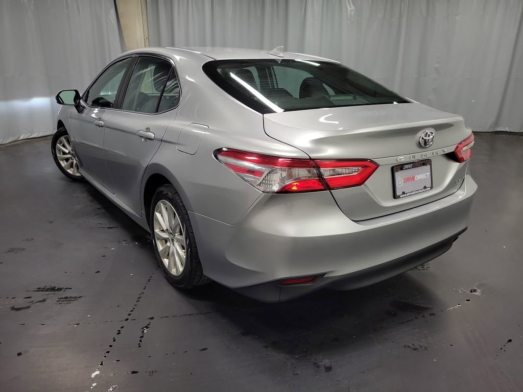Used 2019 Toyota Camry LE image 6
