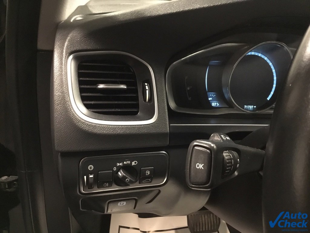 Used 2014 Volvo S60 T5 image 22