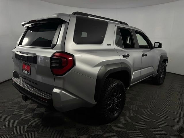 Used 2025 Toyota 4Runner SR5 AWD/4WD image 8