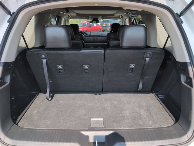 Used 2023 Honda Pilot Touring image 15