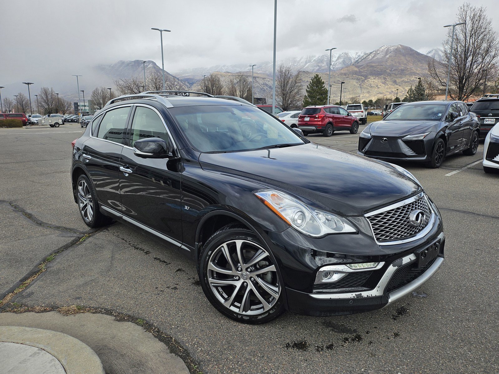 Used 2017 INFINITI QX50 AWD w/ Technology Package image 3