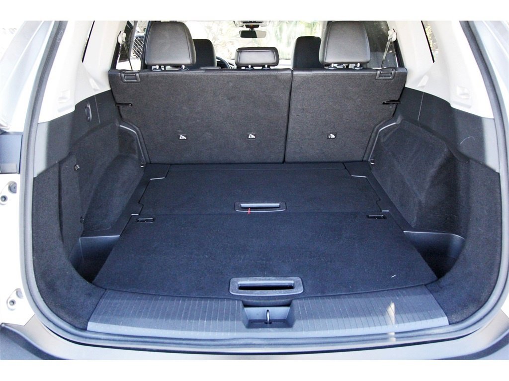 Used 2023 Nissan Rogue SL w/ SL Premium Package image 27