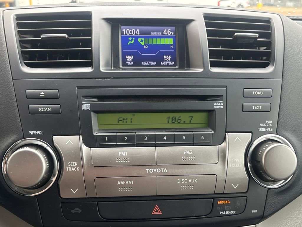 Used 2010 Toyota Highlander SE image 12