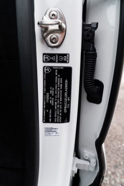 Used 2024 Lamborghini Urus Performante image 38