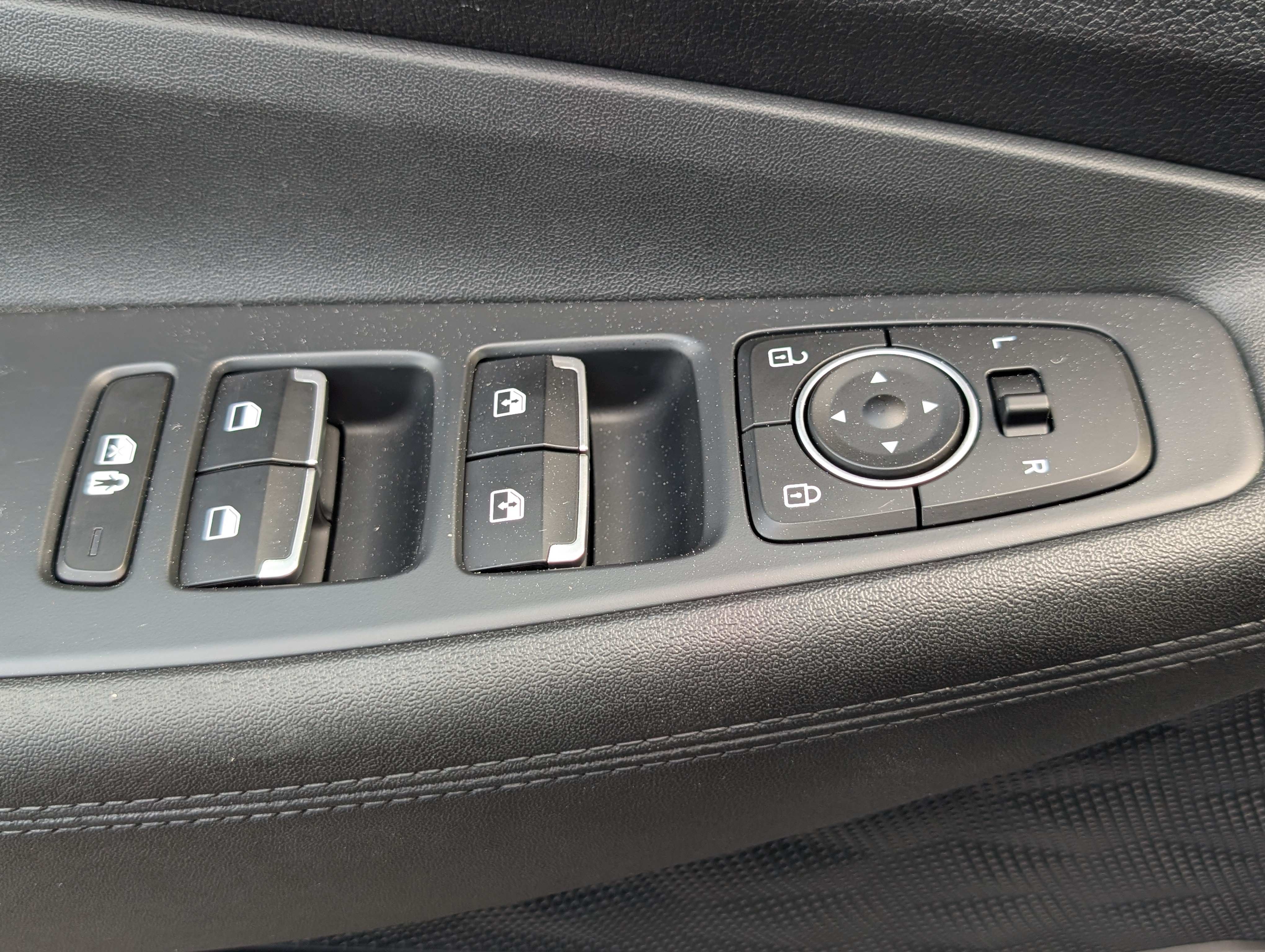 Used 2023 Hyundai Santa Fe XRT AWD/4WD image 18