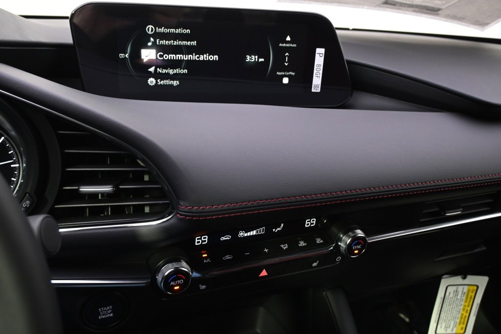 New 2026 MAZDA MAZDA3 Carbon image 27
