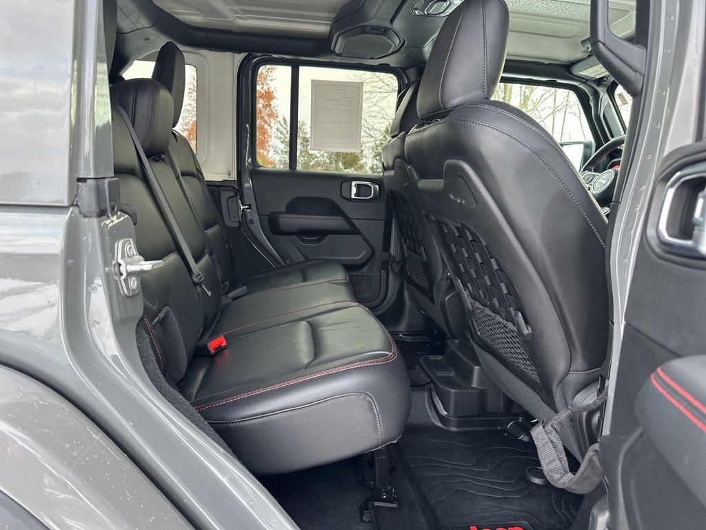 Used 2020 Jeep Wrangler Unlimited Rubicon w/ Dual Top Group image 31