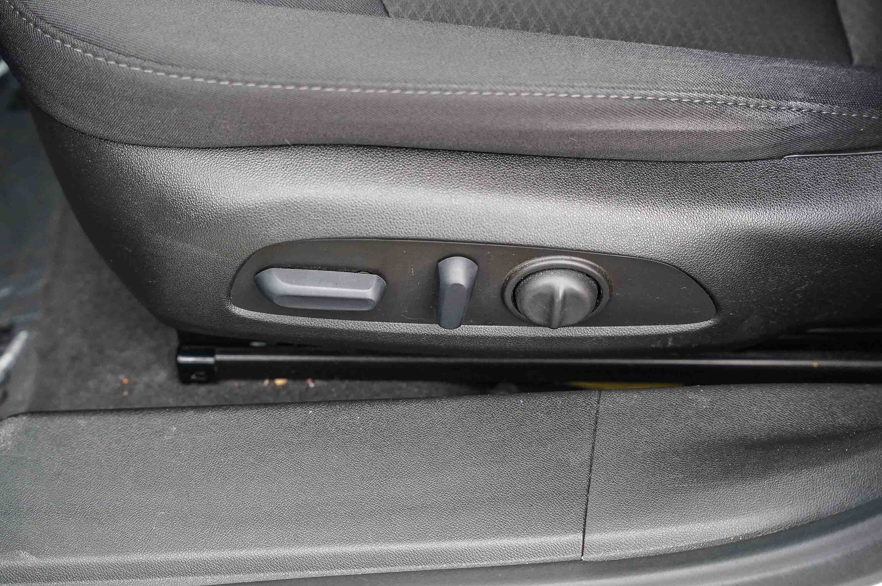 Used 2022 Chevrolet Malibu RS image 20