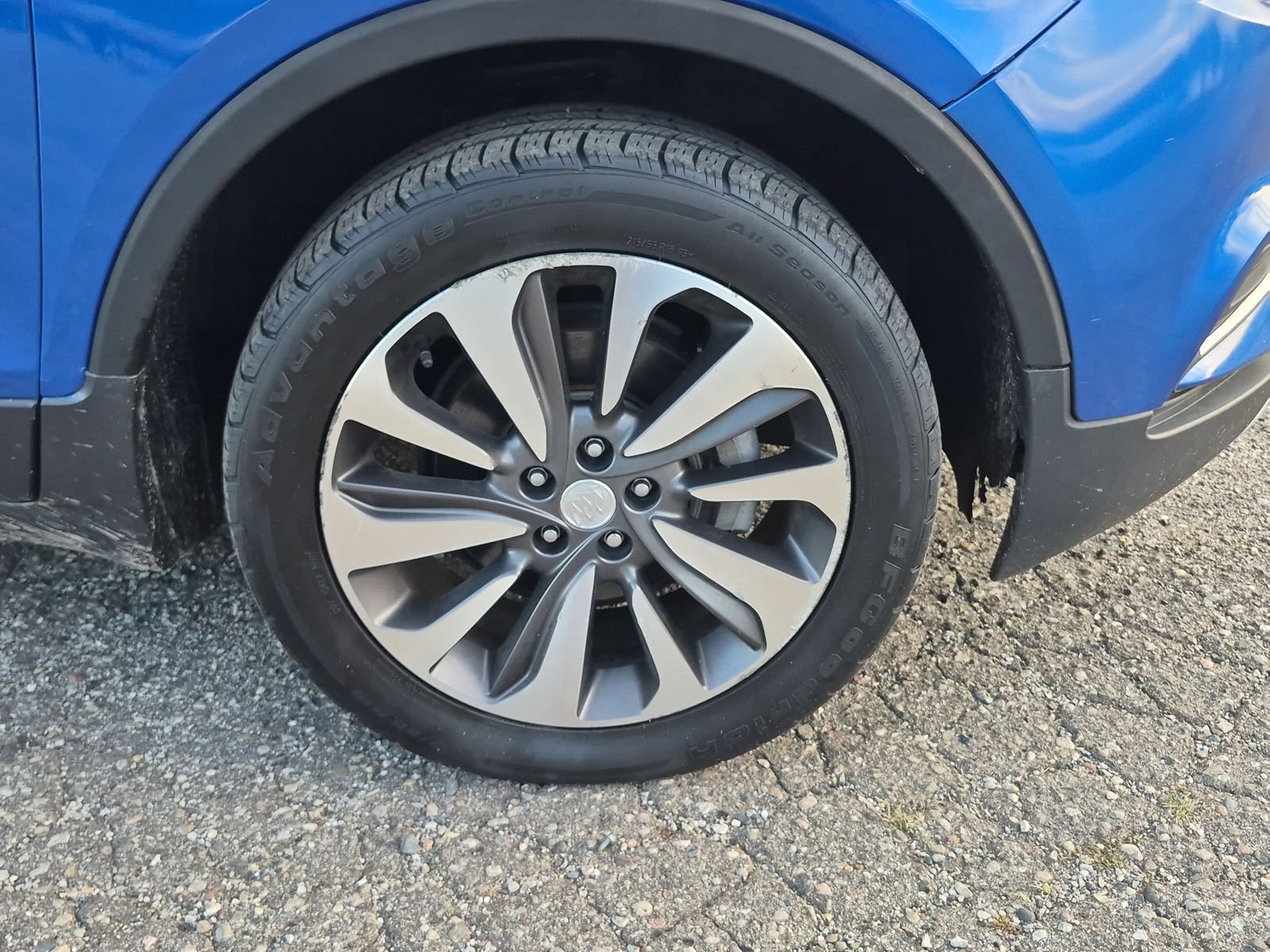 Used 2018 Buick Encore Essence AWD/4WD image 14
