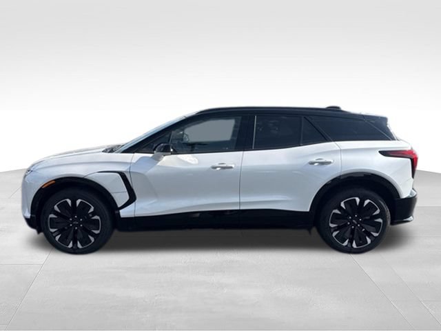 Certified 2025 Chevrolet Blazer EV RS AWD/4WD image 4