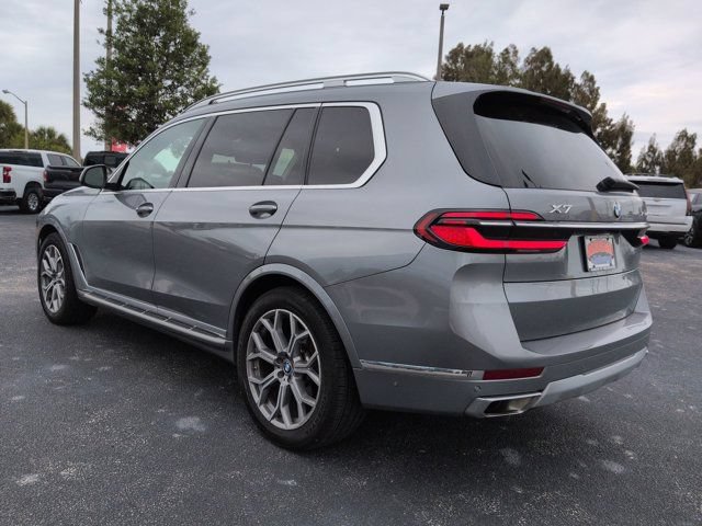 Used 2024 BMW X7 xDrive40i AWD/4WD image 7