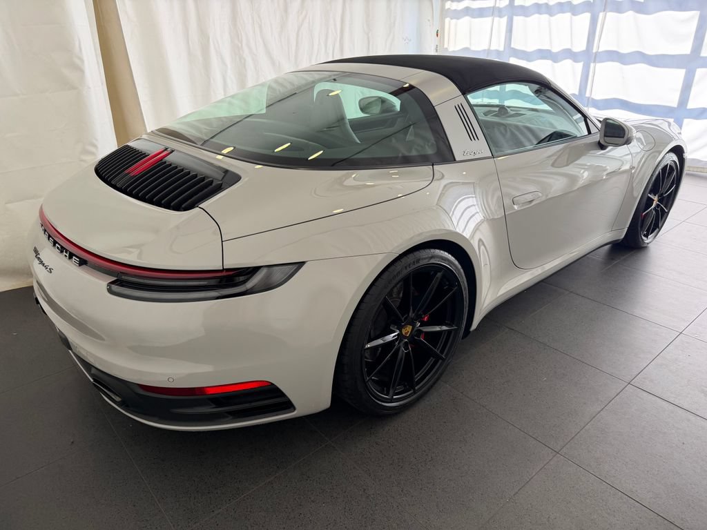 Certified 2021 Porsche 911 AWD/4WD image 9