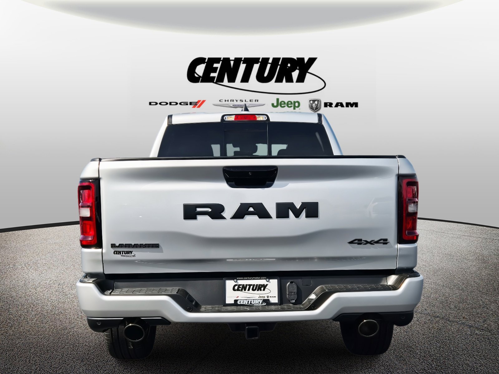 New 2026 RAM 1500 Laramie w/ Night Edition AWD/4WD image 4