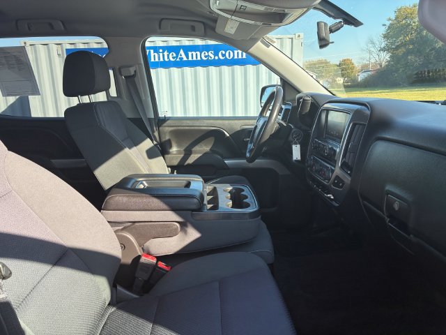 Used 2017 Chevrolet Silverado 1500 LT w/ All Star Edition AWD/4WD image 18