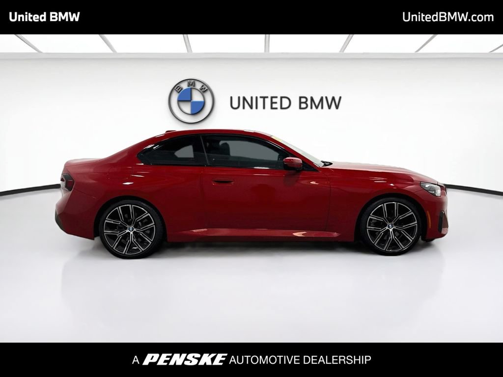 Used 2024 BMW 230i Coupe w/ Convenience Package RWD image 4