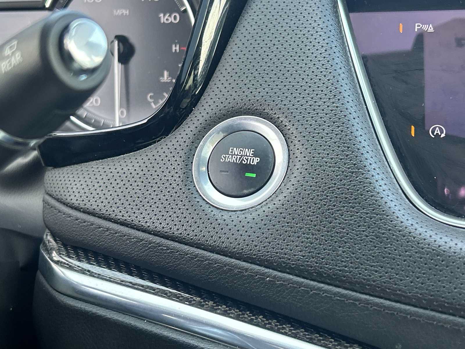 Used 2024 Cadillac XT5 Sportv AWD/4WD image 18