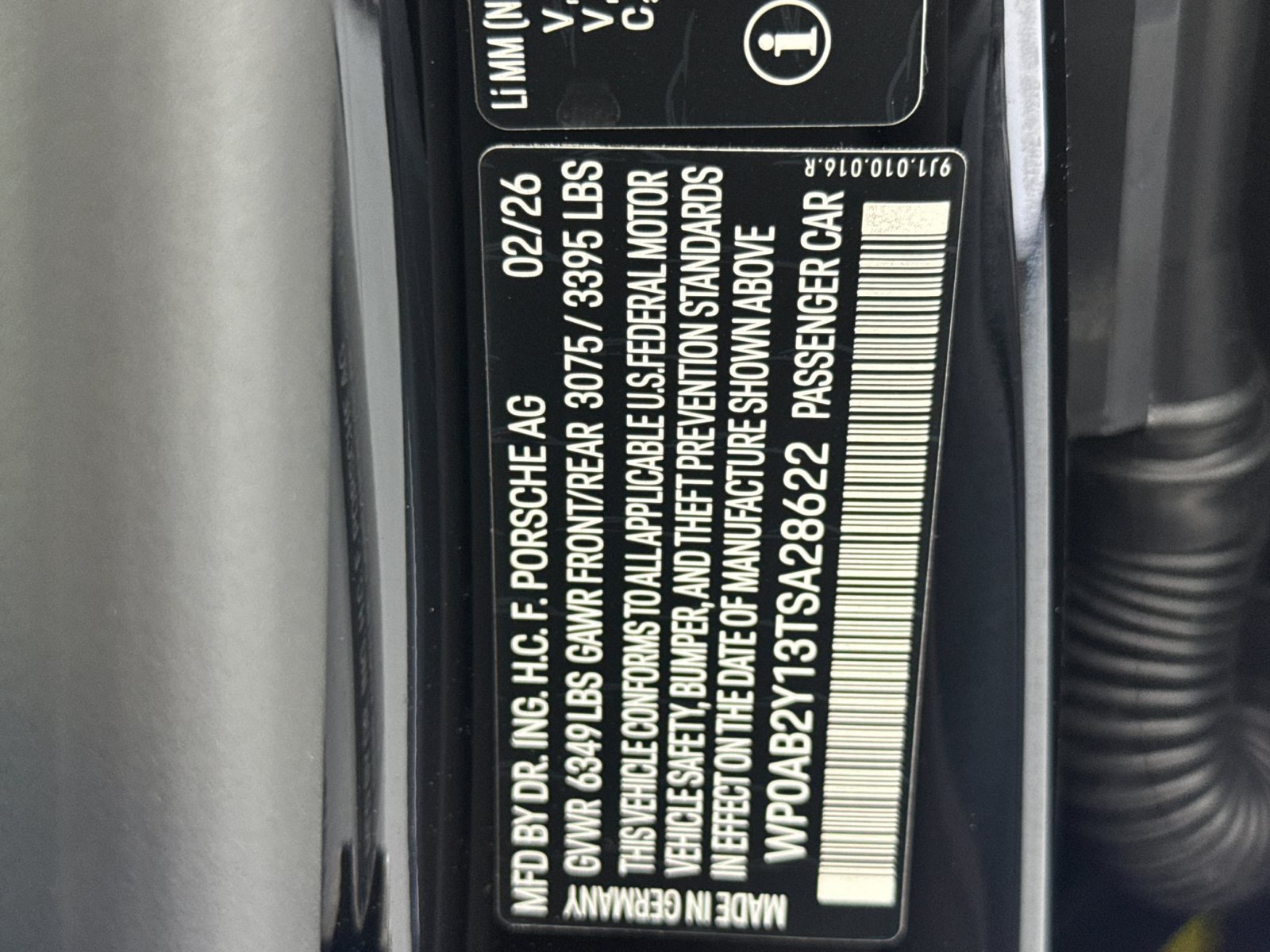 New 2026 Porsche Taycan 4S AWD/4WD image 35