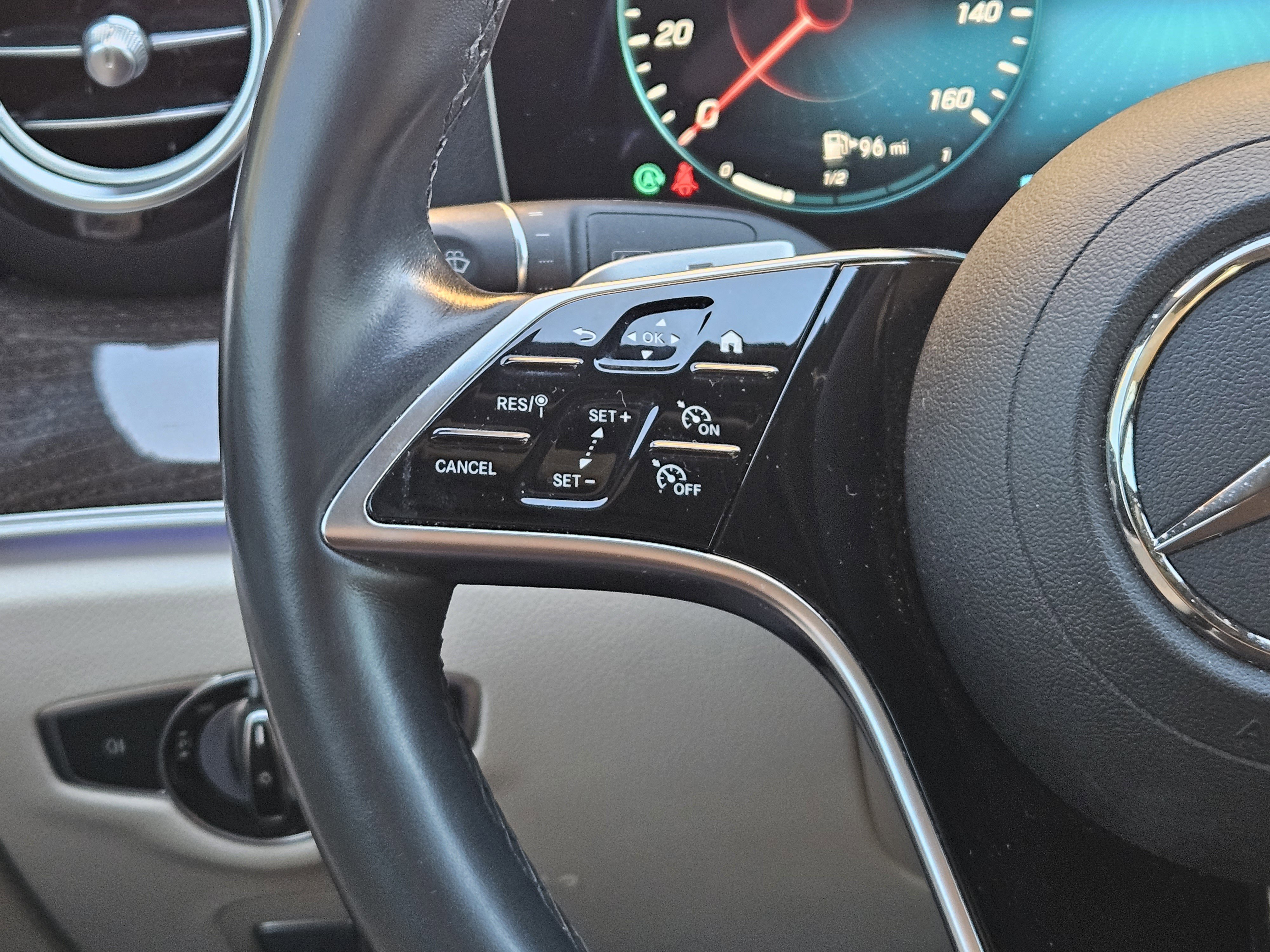 Certified 2023 Mercedes-Benz E 350 4MATIC Sedan image 28