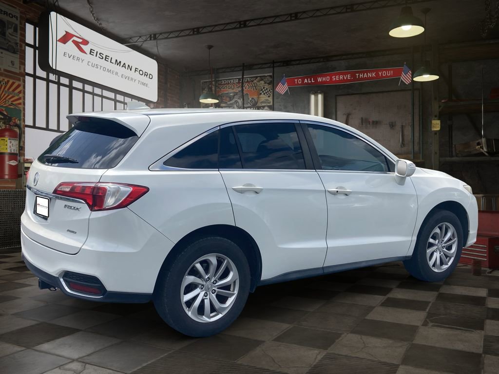 Used 2017 Acura RDX AWD w/ Technology Package image 6