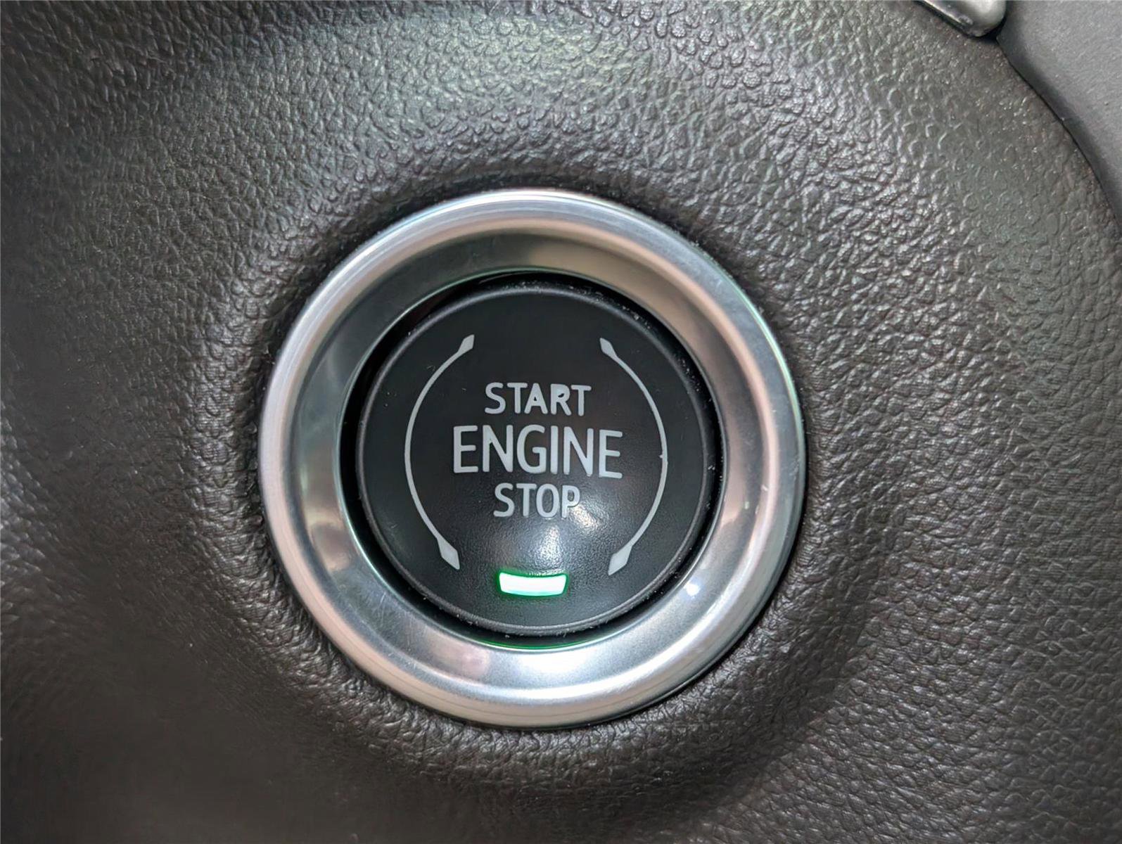 Used 2022 GMC Sierra 2500 Denali w/ Denali Ultimate Package image 27