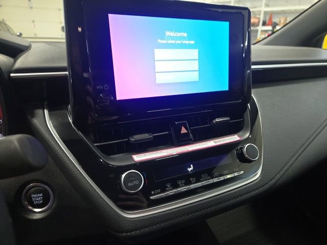 Used 2024 Toyota Corolla SE image 15