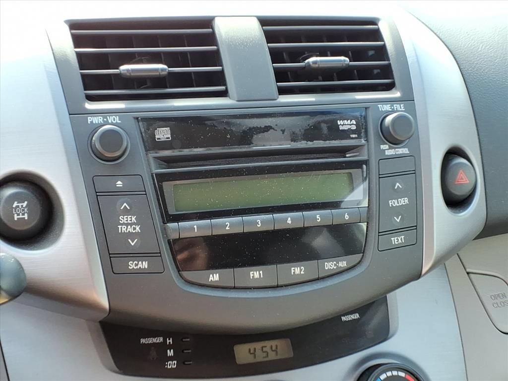 Used 2006 Toyota RAV4 4WD image 22